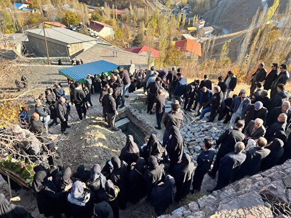 ببینید | مراسم تشییع خادم الحسین (ع) و نیکوکار البرزی زنده یاد «حاج ناصر آژیر»