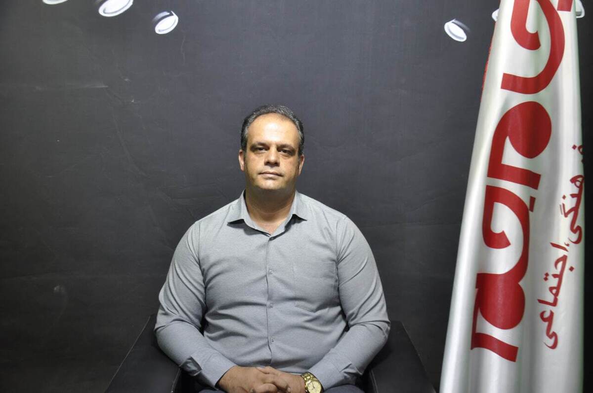 روزنامه جام جم البرز، گفتگویی را با مهدی کرمی، مدیر رستوران آقا بزرگ ، انجام داده است که ماحصل آن را در ذیل، می‌خوانید: