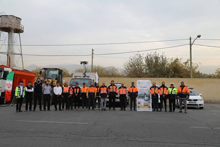 اجرای مانور روز جهانی یادمان قربانیان سوانح رانندگی در محور‌های استان البرز