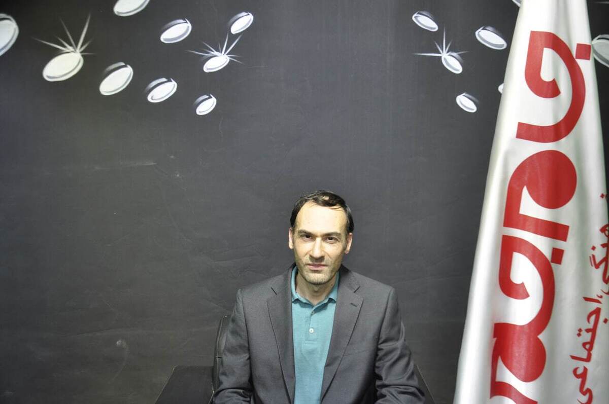 روزنامه جام جم البرز با سید محمد صالح حسابیار منفرد، مدیر مجموعه نوآوری در صنعت و تجارت والا، انجام داده است که ماحصل آن را در ذیل، می‌خوانید: