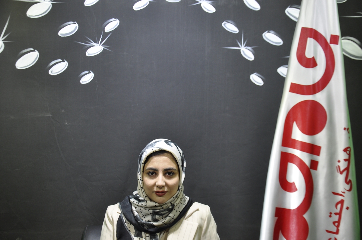 روزنامه جام جم البرز، با دکتر فاطمه کمائی  پزشک عمومی و فعال در حوزه تخصصی پوست و زیبایی، گفتگویی انجام داده که ماحصل آن را در ذیل، می‌خوانید: