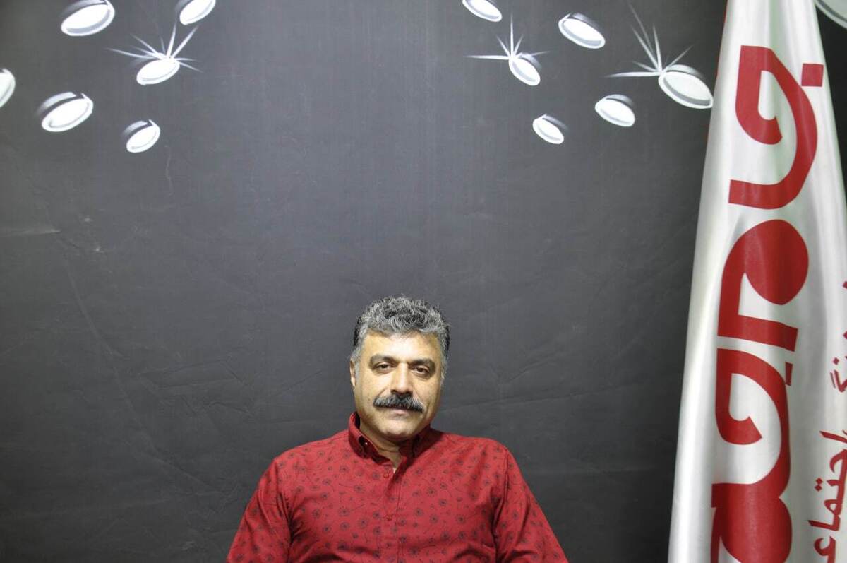 روزنامه جام جم البرز، گفتگویی را با حمیدرضا پهلوانی، مدیرمجموعه تولیدی چرم پهلوانی، انجام داده است که ماحصل آن را در ذیل، می خوانید: