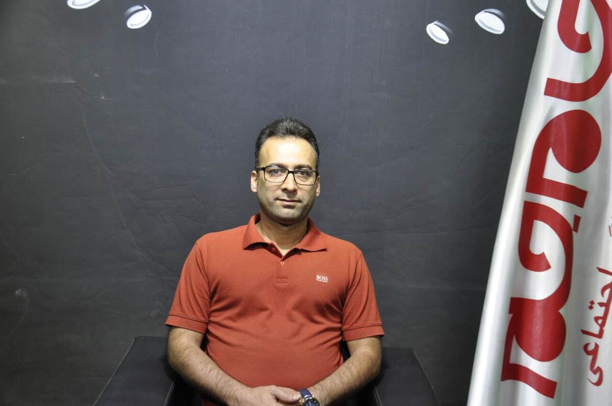 روزنامه جام جم البرز، گفتگویی را با غلامرضا شقاقی، مدیر مجموعه استیل برادران، انجام داده است که ماحصل آن را در ذیل، می‌خوانید: