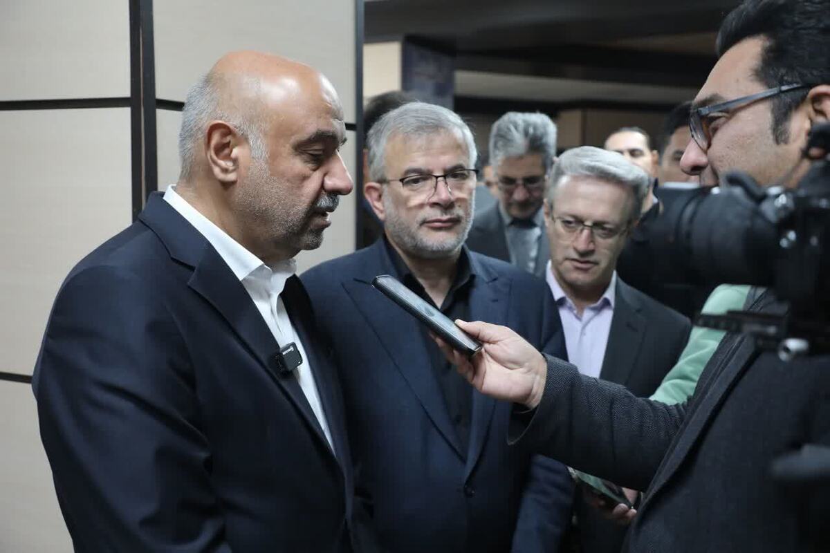 در جریان سفر یک‌روزه وزیر تعاون، کار و رفاه اجتماعی به استان البرز با تأکید بر بررسی مشکلات تولیدی و حمایت از مسکن کارگری، اعلام کرد که هدف اصلی این سفر، بازگرداندن نیروی کار تعدیل شده به وضعیت عادی و تسهیل رشد مسکن کارگری در این استان صنعتی است.