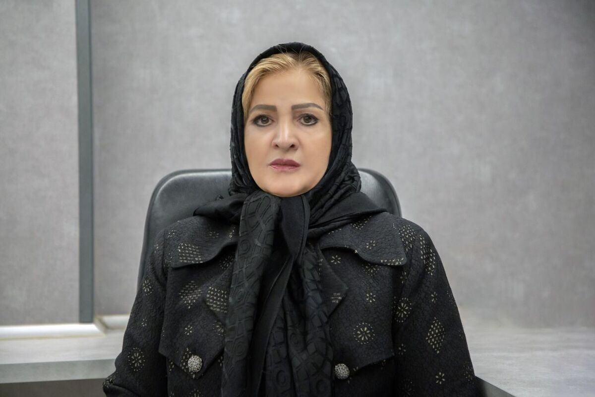 مجموعه «شهر نان»، تحت مدیریت مجرب و متعهدانه مهین دخت حسین پور فلاح، فعالیت خود را از سال ۱۳۸۴ در حوزه تولید انواع نان، شیرینی و کیک آغاز نمود. این مسیر با احداث کارخانهای مدرن به نام «شهر نان خوشه» در سال ۱۳۹۳، واقع در شهرک صنعتی سیمیندشت، شتابی تازه گرفت و در سال ۱۳۹۶ به بهرهبرداری رسمی رسید.