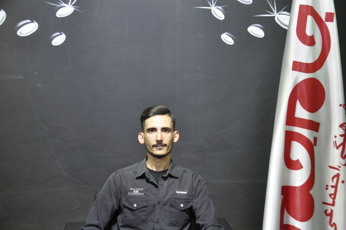 مهندس میلاد کسرایی؛ مدیر فروشگاه تخصصی «کسرایی» در حوزهی برق و فروش تجهیزات برقی، نمونهای از تعهد، پشتکار و تخصص در این حرفه هستند؛ ایشان با نگاهی دقیق به کیفیت و دقت در اجرا، مسیر رشد و اعتبار را در حوزه شغلی خود پیمودهاند.