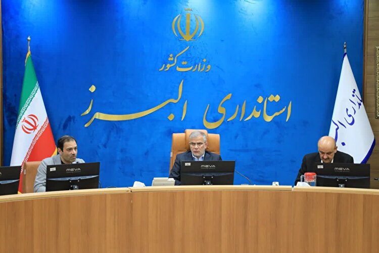 شورا‌ها در فرصت باقیمانده خدمات عمومی را تسریع کنند