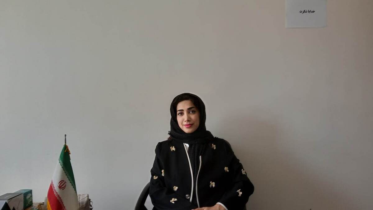 افتخار این را داشتیم تا با یکی ازدندانپزشان حاذق کشورمان گفتگویی اختصاصی داشته باشیم؛ توجه شما را به مصاحبه با آیدین صورتگر، متخصص درمان ریشه دندان، جلب می‌نماییم: