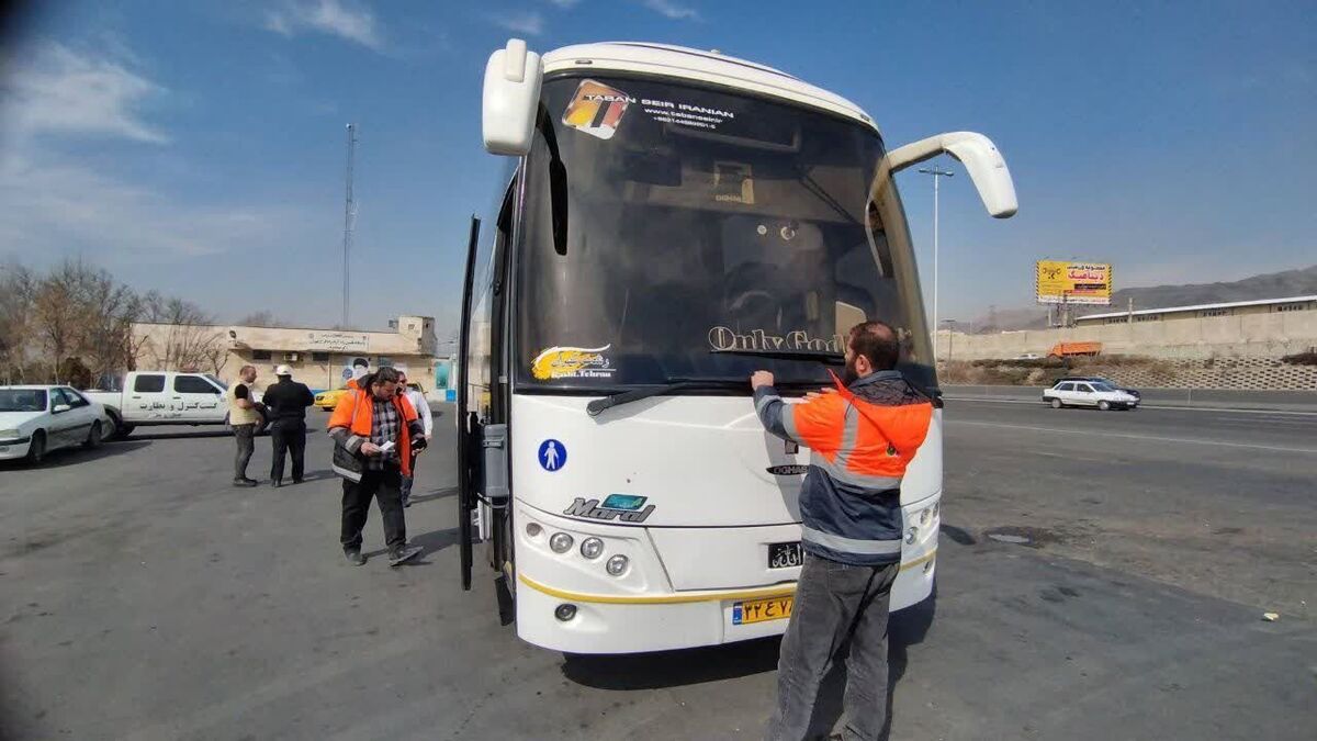 سرپرست معاونت حمل‌ونقل اداره‌کل راهداری و حمل‌ونقل جاده‌ای استان البرز با اشاره به افزایش آلودگی هوا و ضرورت کنترل منابع آلاینده، از تشدید نظارت بر ناوگان حمل‌ونقل برون‌شهری بار و مسافر در مبادی حمل و پایانه‌های مسافری این استان خبرداد.