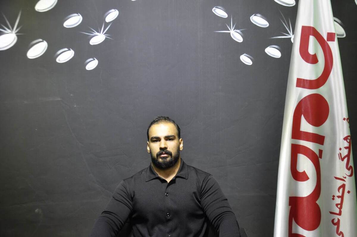 روزنامه جام جم البرز، گفتگویی را با امیر رجبی، قهرمان بین المللی بوکس، انجام داده است که ماحصل آن را در ذیل، می‌خوانید: