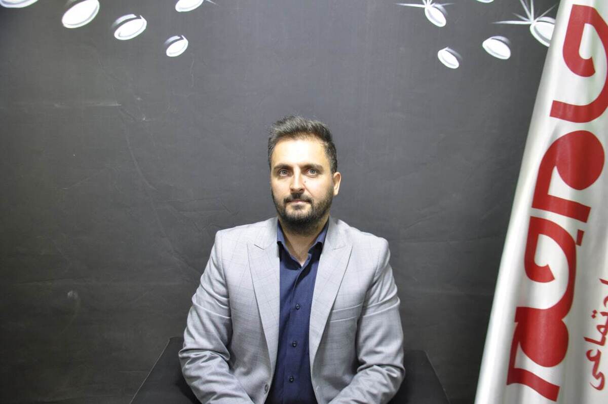 افتخار این را داشتیم تا با یکی از مدیران توانمند کشورمان گفتگویی اختصاصی داشته باشیم؛ توجه شما را به مصاحبه با پیمان نوروزی، مدیریت شرکت ریستا بافت، جلب می‌نماییم: