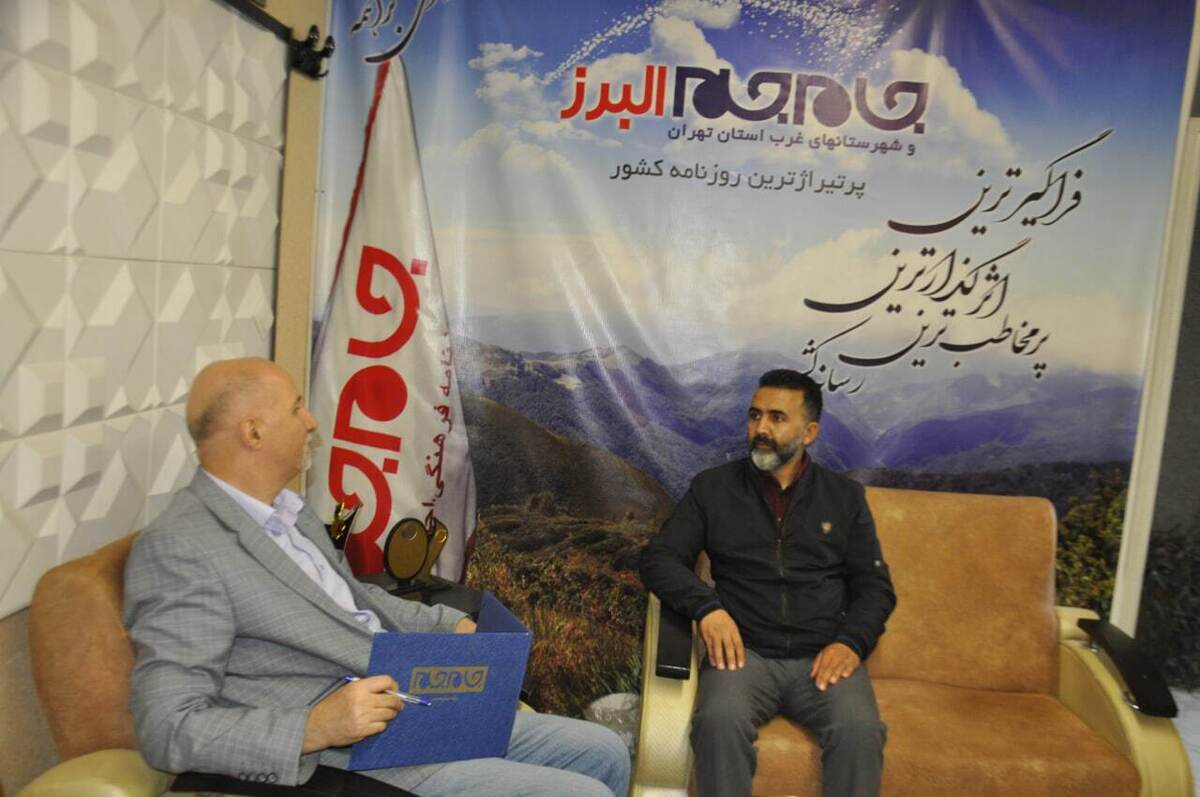 روزنامه جام جم البرز، مصاحبه‌ای با جان علی افشار، مدیر مجموعه مهد ماشین افشار، انجام داده است که ماحصل آن را در ذیل، می‌خوانید: