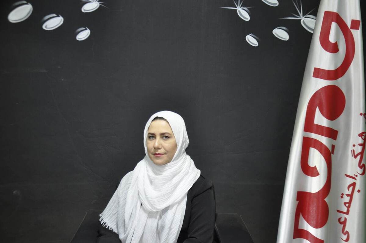 افتخار این را داشتیم تا با یکی از مدیران توانمند کشورمان گفتگویی اختصاصی داشته باشیم؛ توجه شما را به مصاحبه با فاطمه تقی خانی، مدیر مجموعه دخترک قناد، جلب می‌نماییم: