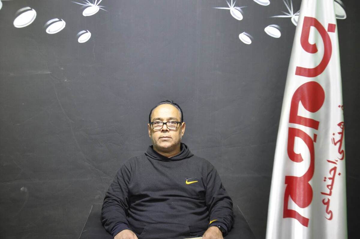 روزنامه جام جم البرز، مصاحبه ای با احمد عبدالملکی، مدیریت بسته بندی دکاموند، انجام داده است که ماحصل آن را در ذیل، می خوانید: