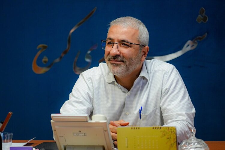 اتوبوس و تاکسی برقی؛ گام بلند کرج در حمل‌ونقل سبز