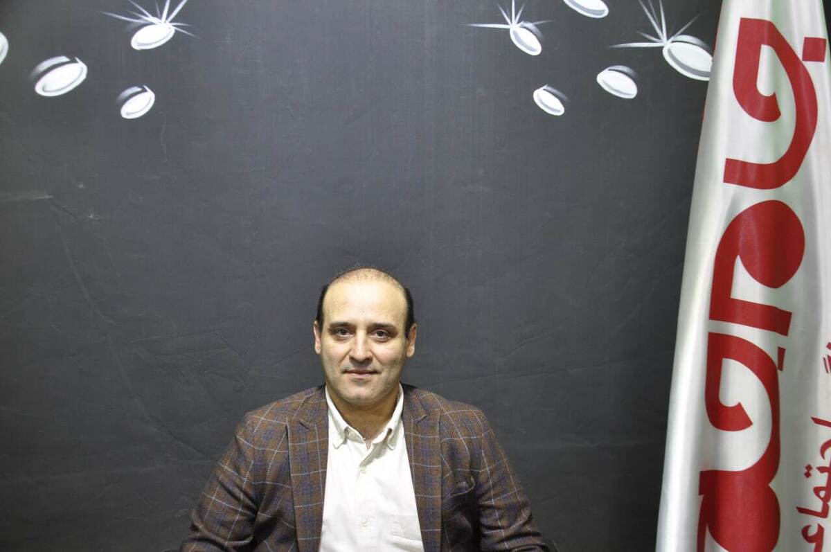 روزنامه جام جم البرز، مصاحبه‌ای با دکتر هادی منتظر لطف الهی، فوق تخصص مغز و اعصاب کودکان و نوجوانان، انجام داده است که ماحصل آن را در ذیل، می‌خوانید: