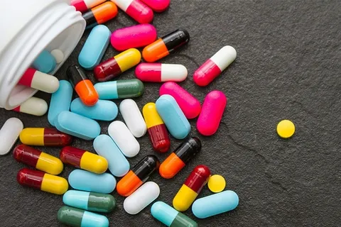 شناسايي کارگاه توليد قرص هاي غيرمجاز در ساوجبلاغ