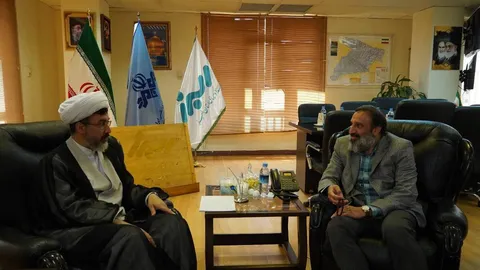 دیدار مدیر حوزه علمیه استان البرز با مدیرکل صدا و سیمای استان البرز در راستای همکاری‌های رسانه‌ای