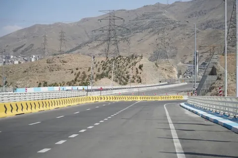 عملیات احداث مسیر جایگزین پل شهید رئیسی کرج آغاز شد
