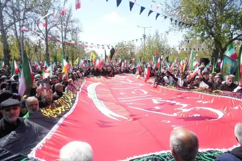 ببینید | خروش مردم کرج در چهلمین روز عروج خورشید