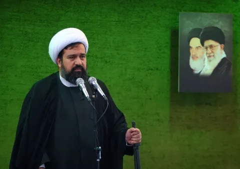 هنجارشکنی‌ها در نمایش خانگی و صدا‌وسیما نیز زیر ذره‌بین باشد