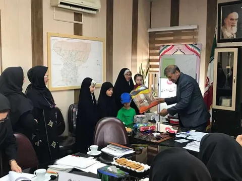 تقدیر از مادران الگوی تغذیه با شیر مادر در ساوجبلاغ