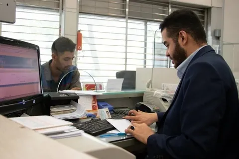 فعالیت ادارات با ۵۰ درصد نیروی انسانی ادامه می‌یابد