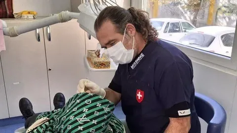 خدمت‌رسانی ۳۰ پزشک جهادی به مردم ملک‌آبادچهارباغ